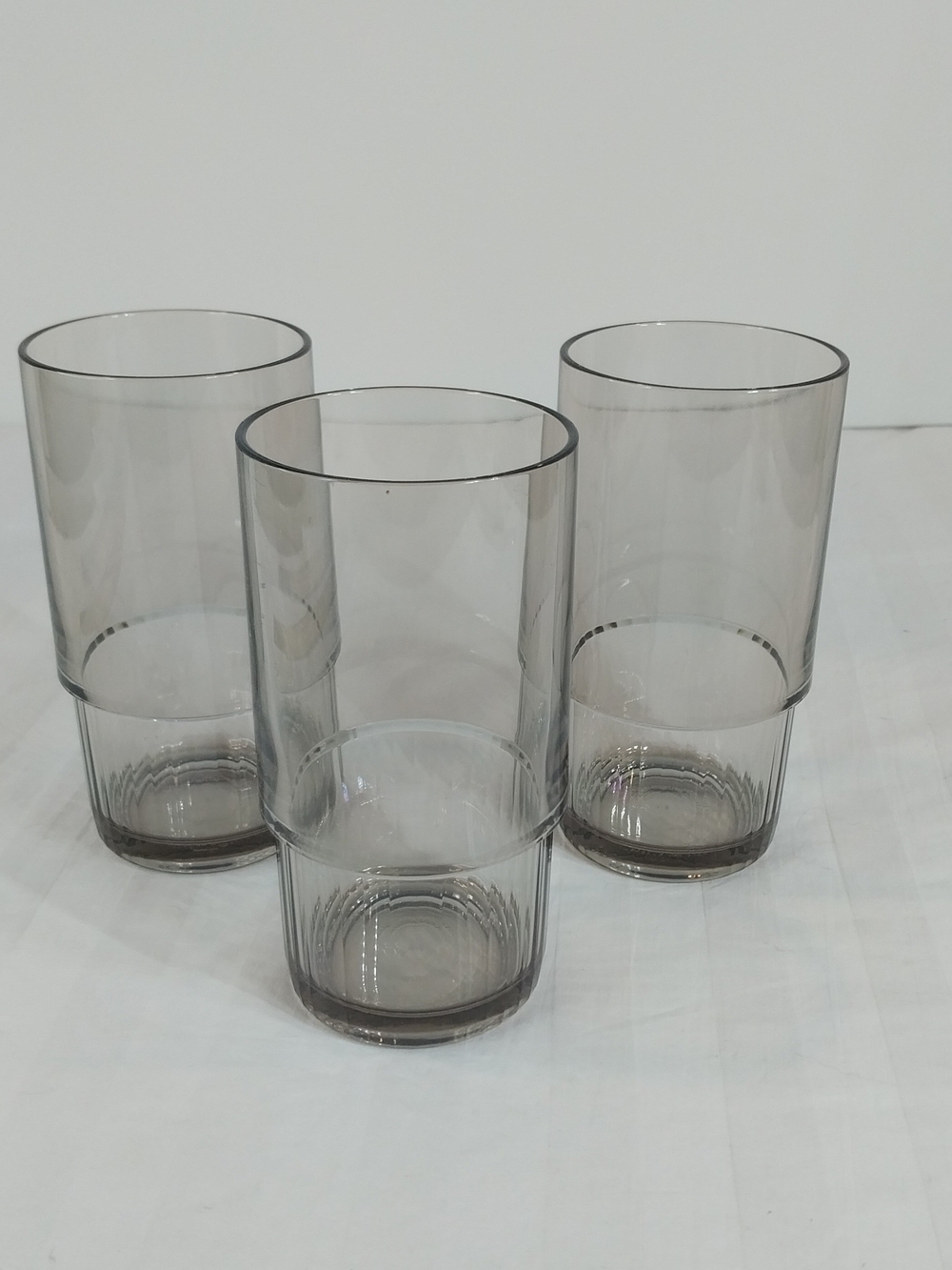 3 Tupperware Preludio smoke gray 14oz Acrylic Tumblers